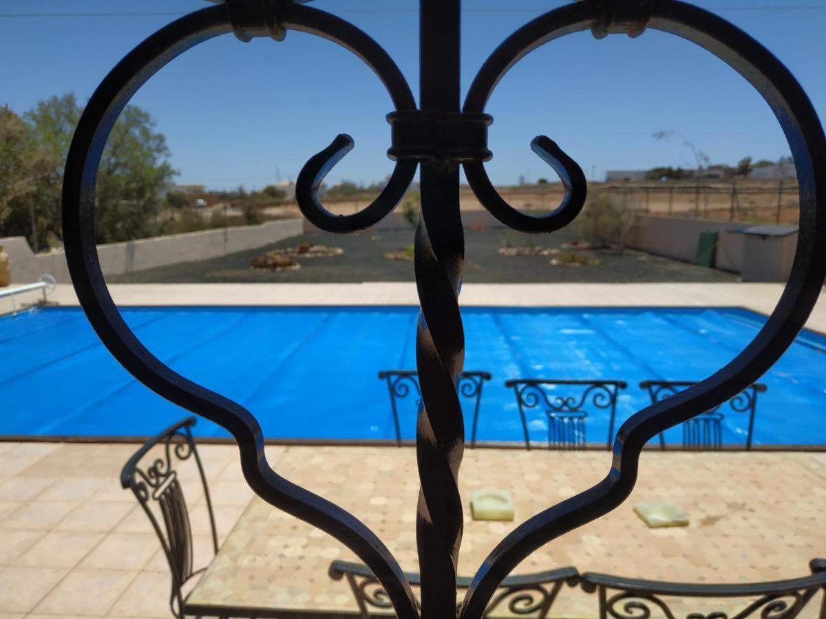 Villa Casa Del Sol 3 Bedroom Villa With Private Solar Covered 12M X 6M Pool Minimum Stay 7 Nights Chromecast And Wifi Throughout The Property Triquivijate Εξωτερικό φωτογραφία