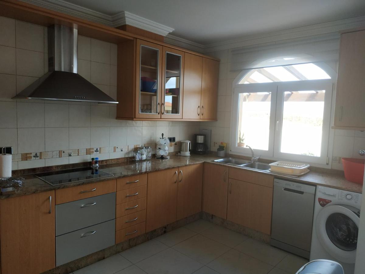 Villa Casa Del Sol 3 Bedroom Villa With Private Solar Covered 12M X 6M Pool Minimum Stay 7 Nights Chromecast And Wifi Throughout The Property Triquivijate Εξωτερικό φωτογραφία