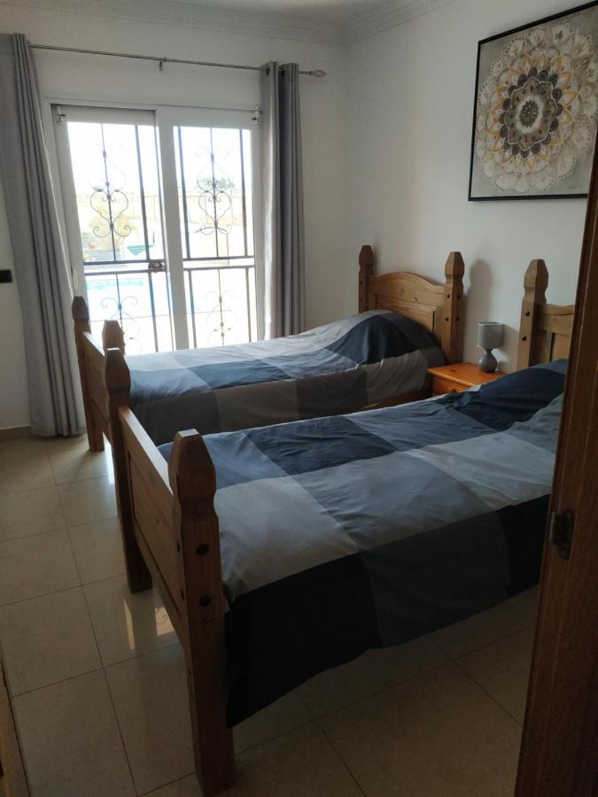 Villa Casa Del Sol 3 Bedroom Villa With Private Solar Covered 12M X 6M Pool Minimum Stay 7 Nights Chromecast And Wifi Throughout The Property Triquivijate Εξωτερικό φωτογραφία