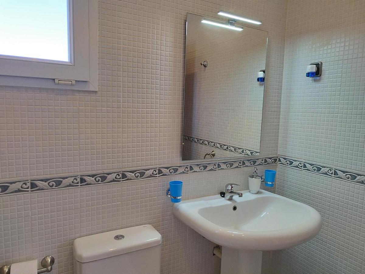 Villa Casa Del Sol 3 Bedroom Villa With Private Solar Covered 12M X 6M Pool Minimum Stay 7 Nights Chromecast And Wifi Throughout The Property Triquivijate Εξωτερικό φωτογραφία