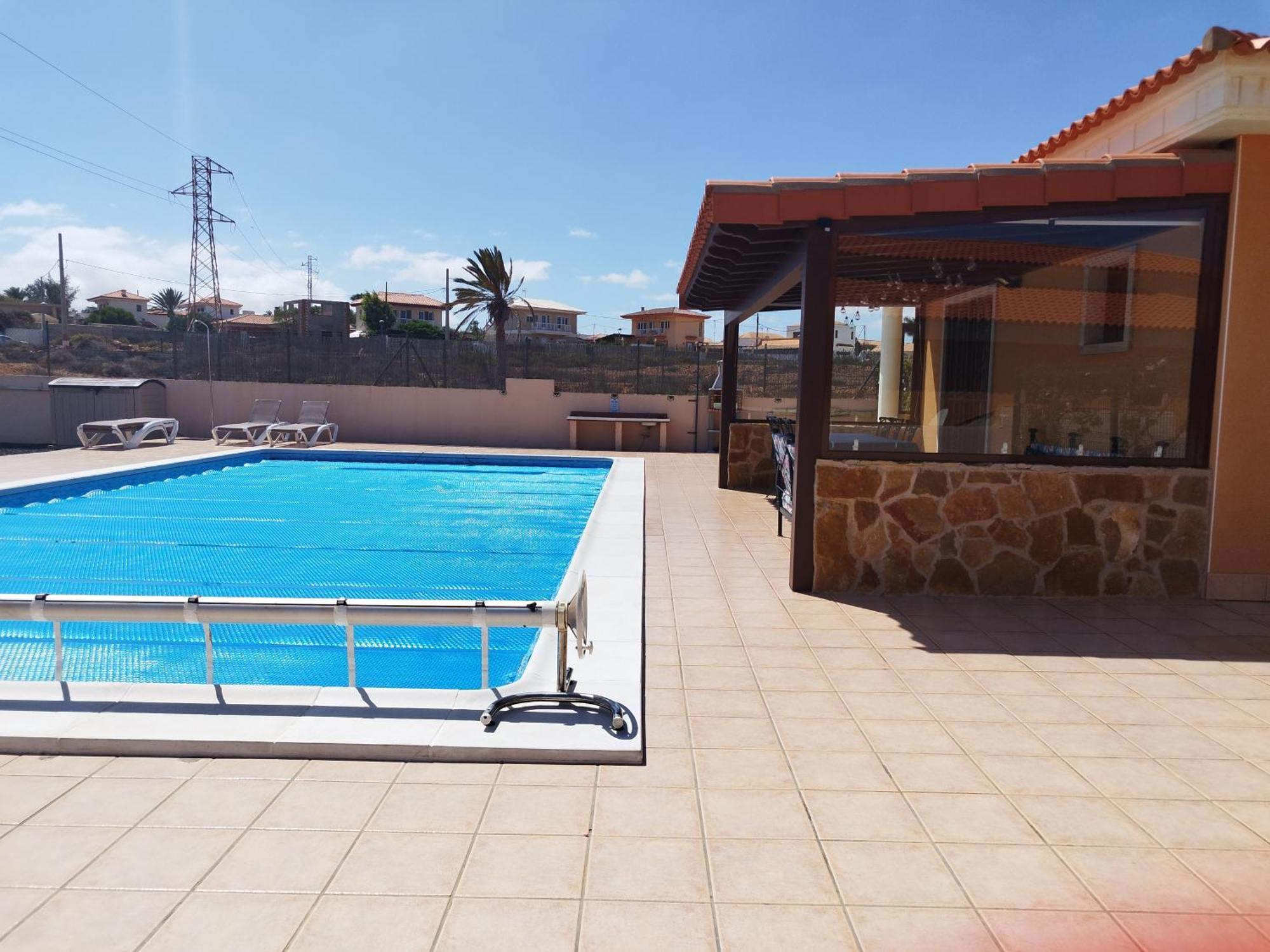 Villa Casa Del Sol 3 Bedroom Villa With Private Solar Covered 12M X 6M Pool Minimum Stay 7 Nights Chromecast And Wifi Throughout The Property Triquivijate Εξωτερικό φωτογραφία